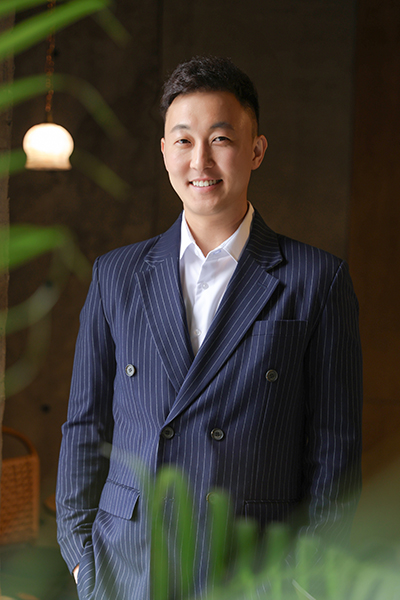 새로이 대표 김정범